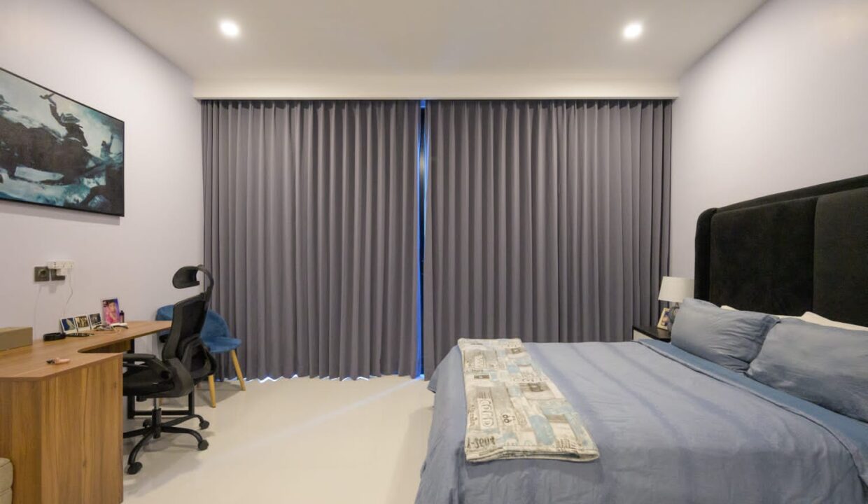 1293f94d-cb3a-4f5c-b4b4-eb3965125a48